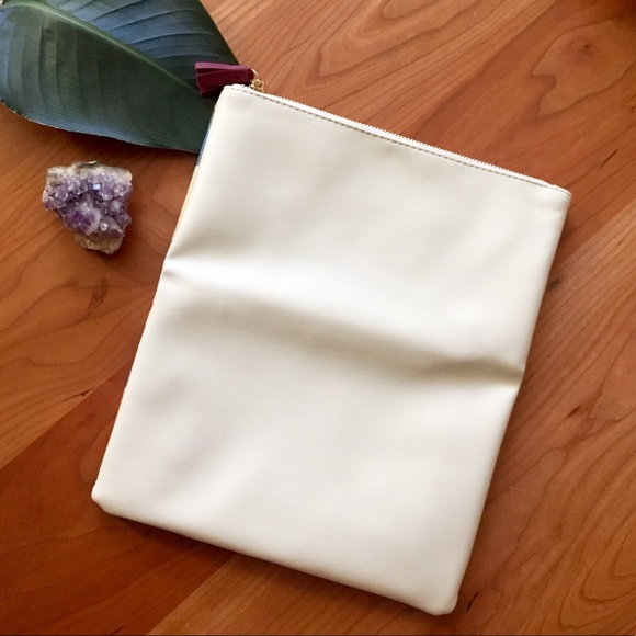 Floral & white leather clutch - Picture 3 of 5